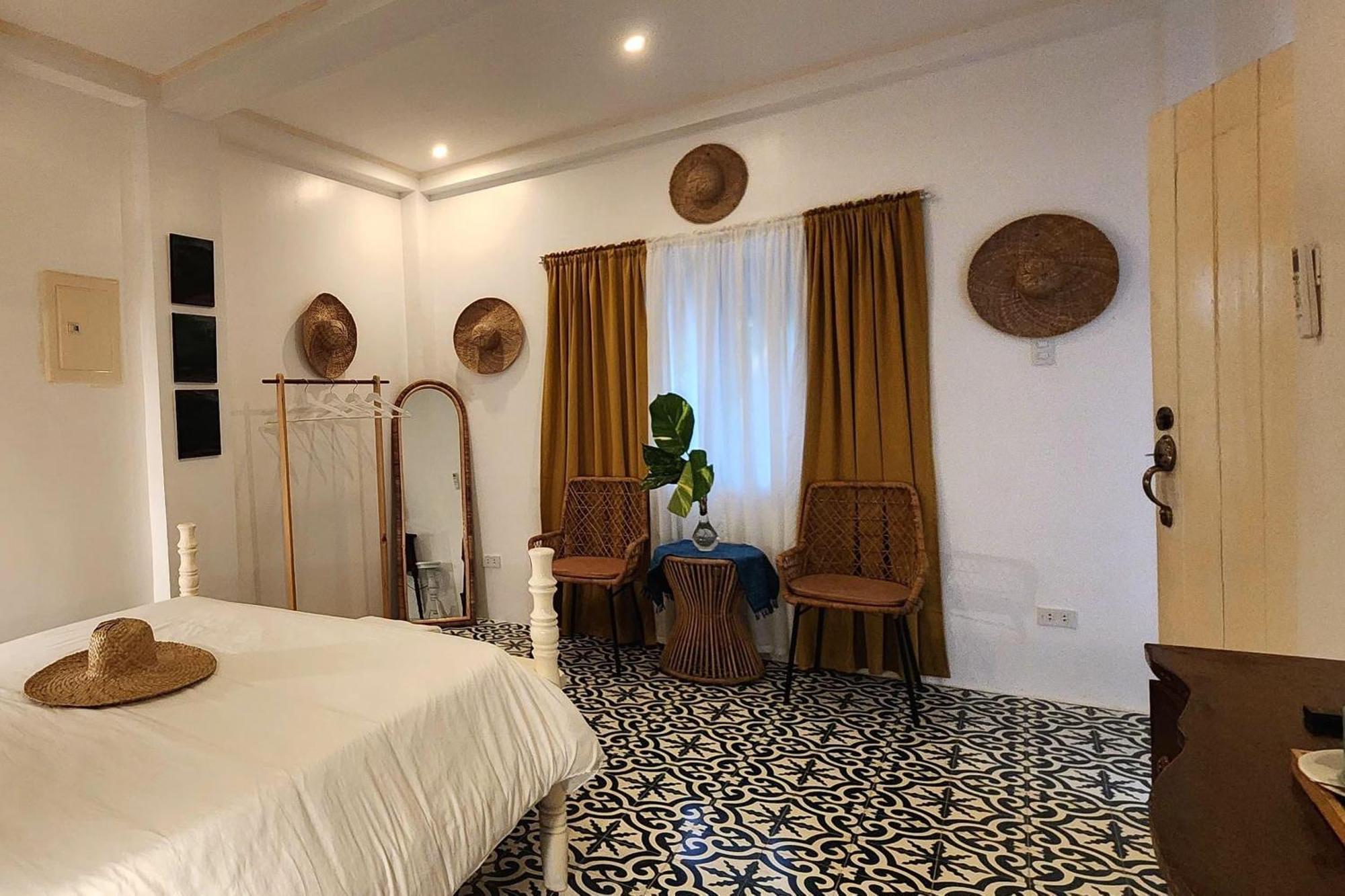 Sirom Beach House Tambobong Екстериор снимка