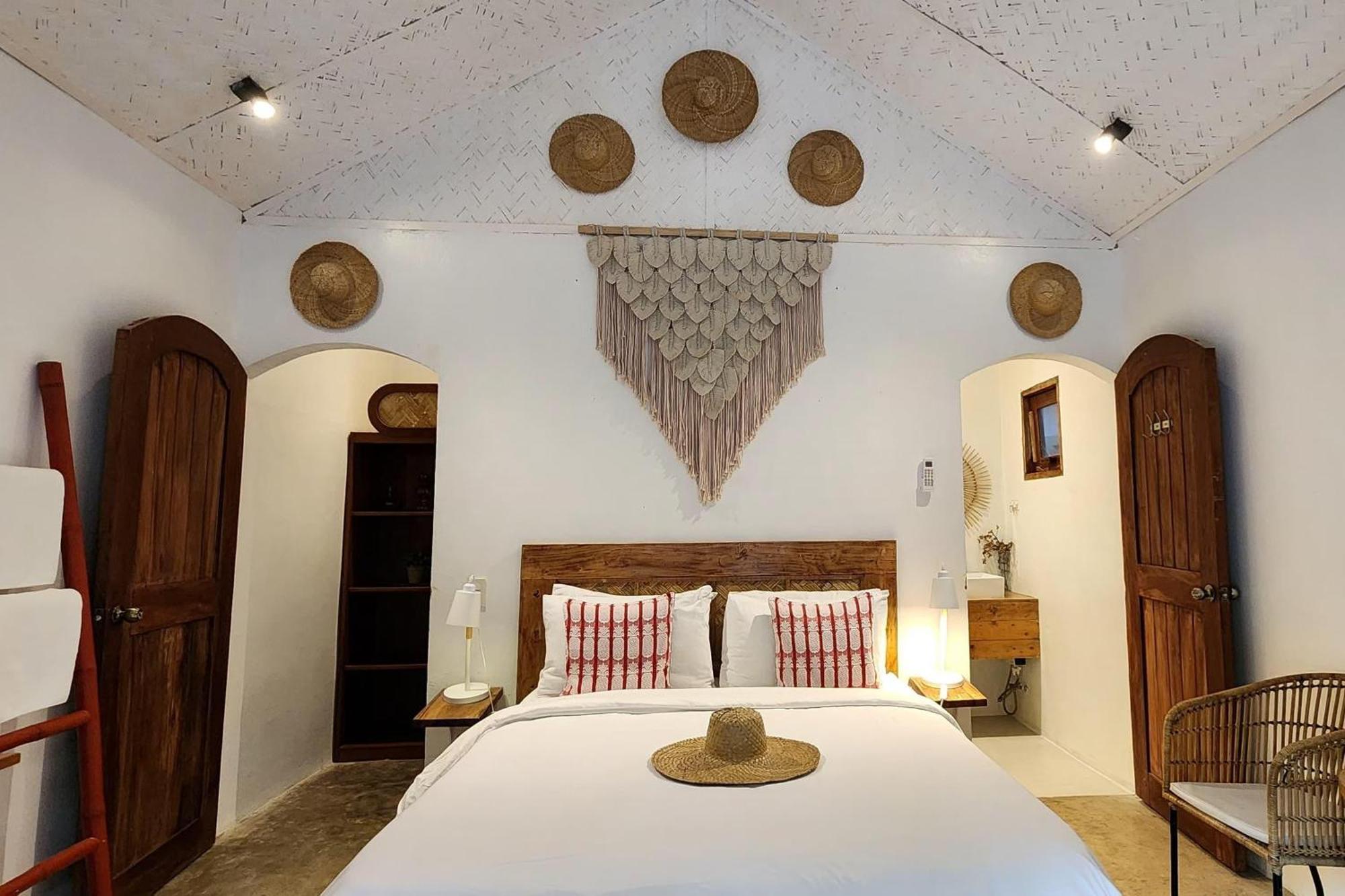 Sirom Beach House Tambobong Екстериор снимка